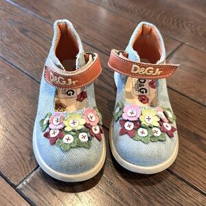 Dolce & Gabbana- D&G Jr. Velcro Mary Jane Shoes Girls (7.5)